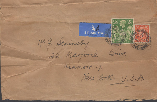 137870 1951 LARGE PART NEWSPAPER WRAPPER AIR MAIL MORPETH TO NEW YORK WITH 2/6 YELLOW-GREEN (SG476b).