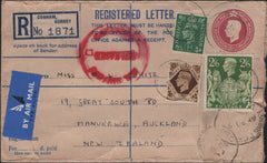 138033 1949 REGISTERED AIRMAIL COBHAM, SURREY TO NEW ZEALAND WITH KGV1 2/6 YELLOW-GREEN (SG476b).