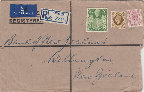 142543 1946 REGISTERED AIRMAIL LIVERPOOL TO WELLINGTON, NEW ZEALAND WITH KGVI 6D, 1S AND 2/6 YELLOW-GREEN (SG476b).