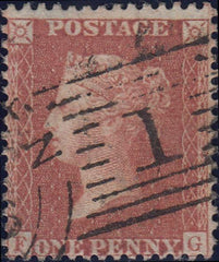 109043 - PL.44 (FG) MATCHED PAIR IN TWO DIFFERENT SHADES ON BLUED PAPER (SG29).