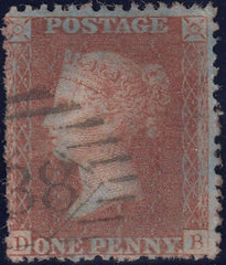 122091 1856-1857 DIE 2 1D PL.43 MATCHED PAIR LETTERED DB ON BLUED PAPER (SG29) AND WHITE PAPER (SG40).