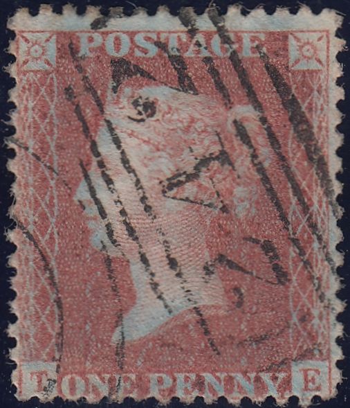 122531 1856-7 PL.42 MATCHED PAIR LETTERED TE ON BLUED PAPER (SG29) AND WHITE PAPER (SG40).