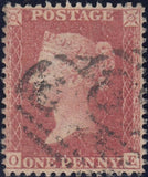 122645 1856-7 1D PL.42 MATCHED PAIR LETTERED OE ON BLUED PAPER (SG29) AND WHITE PAPER (SG40).
