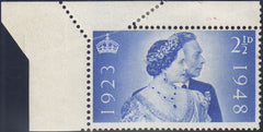 123875 1948 2½D ROYAL SILVER WEDDING VARIETY MISPERFORATION (SG493).