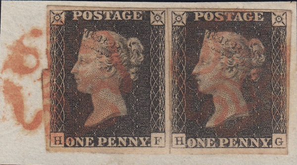 85814 - PL.3 (HF HG)(SG2). Small piece with two fine to v...